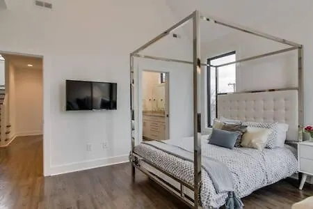Luxury Twin Homes In Nashville'S Gulch