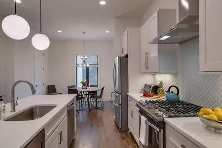 Luxury Twin Homes In Nashville'S Gulch